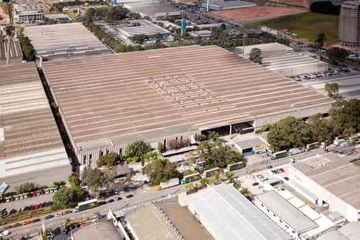 Galpão em condomínio em Barueri/SP