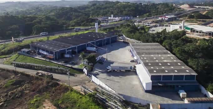 Galpão em condomínio em Simões Filho/BA
