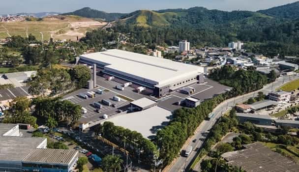 Galpão em condomínio em Osasco/SP