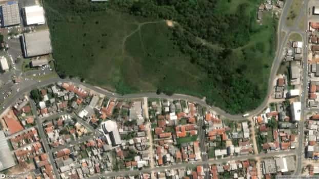 Galpão em condomínio em Colombo/PR