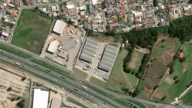 Galpão em condomínio em Curitiba/PR