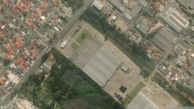 Galpão em condomínio em São José dos Pinhais/PR