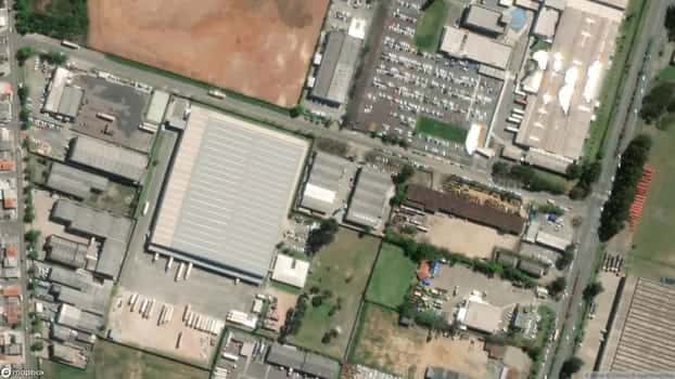 Galpão em condomínio em Curitiba/PR