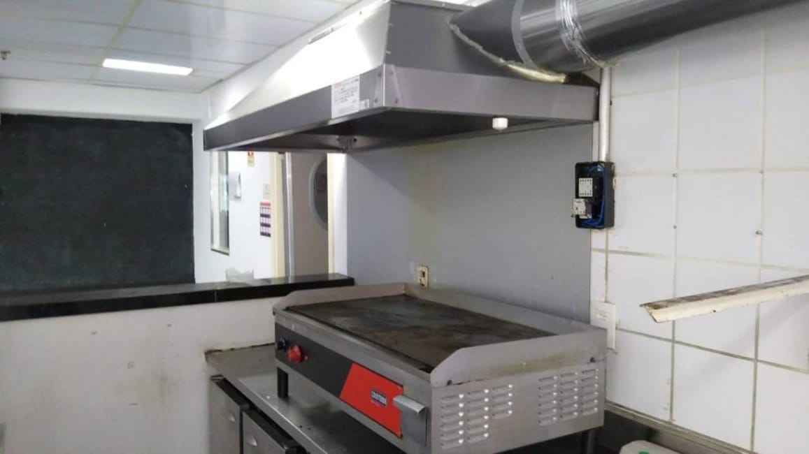 Imagem 32 - 71015758