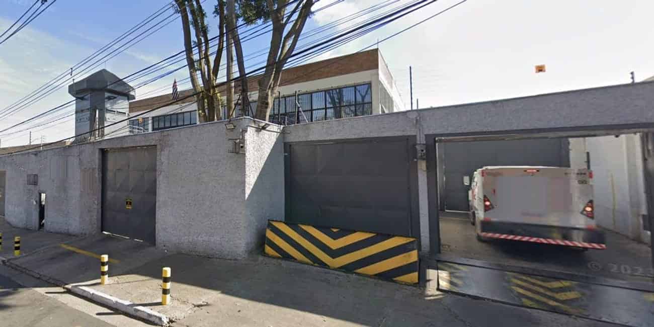 Imagem 1 - 75800733