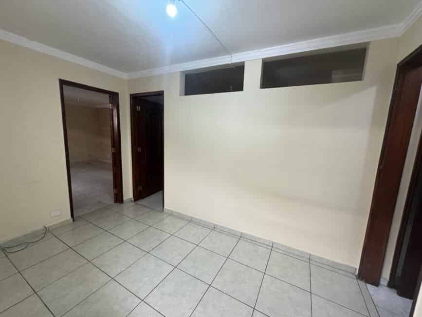 Imagem 16 - 35007022